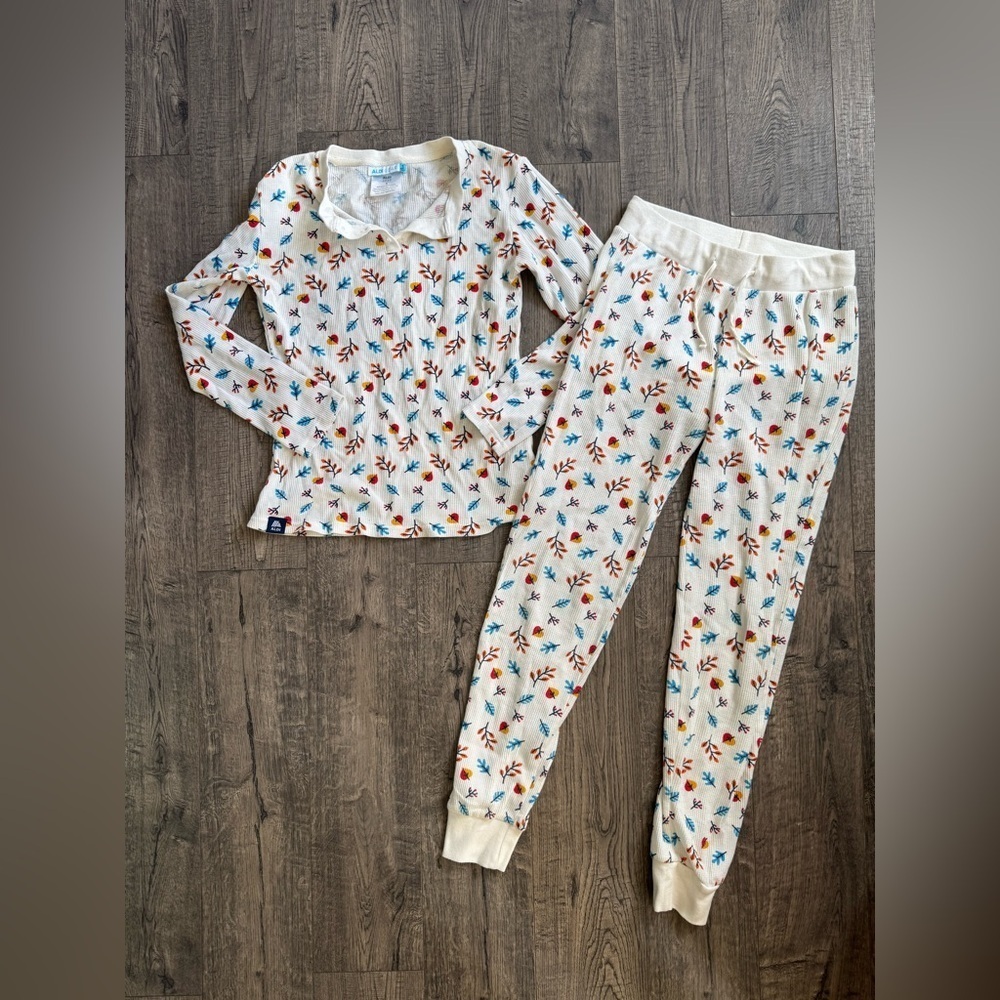 Aldi Gear Fall Waffle Pajama Set- Small